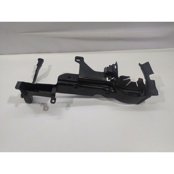 Defletor Direito Radiador Volvo Xc60 2.0 2012 30764573