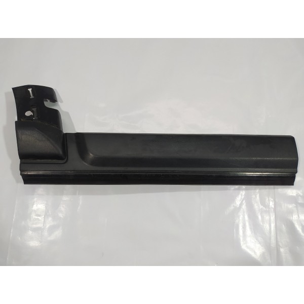 Moldura Friso Lateral Traseiro Direito Discovery 4 9h2220170