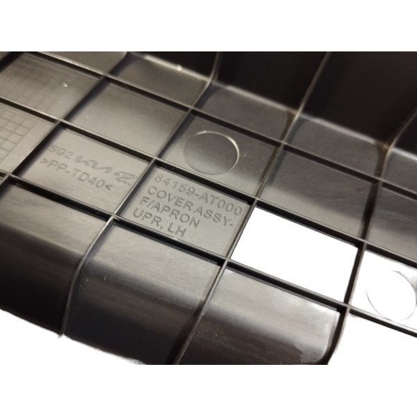 Acabamento Dianteiro Esquerdo Kia Niro 2024 84159at000