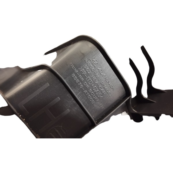 Soleira Acabamento Porta Traseiro Esquerdo Kia Niro 2024