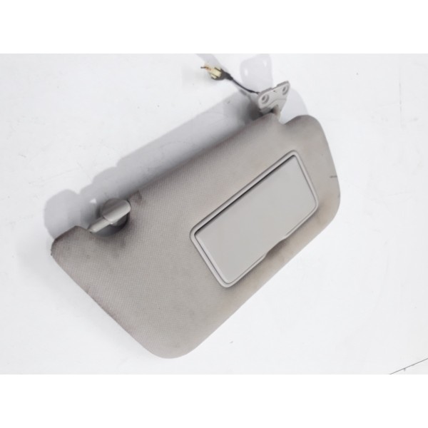 Quebra Sol Direito Nissan Sentra 2015