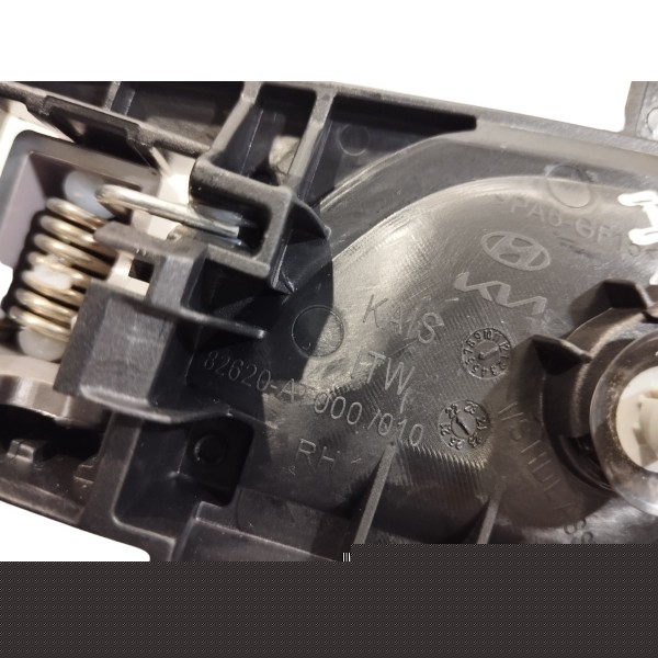 Macaneta Interna Diantera Direita Kia Niro 2024