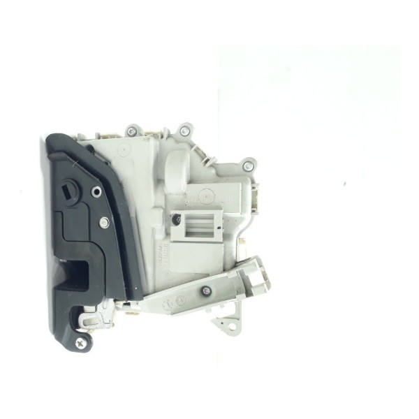 Fechadura Porta Traseira Esquerda Audi Q3 2015