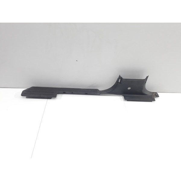 Acabamento Soleira Lado Direito Volkswagen Amarok 2014