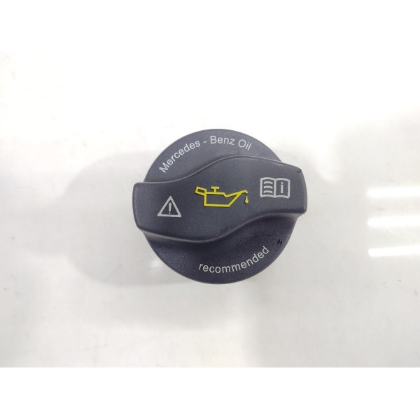 Tampa Óleo Motor Mercedes C250 2015 A000101685