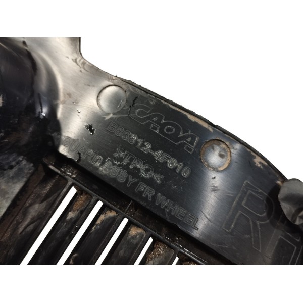 Parabarro Lado Direito Hyundai Hr 2016