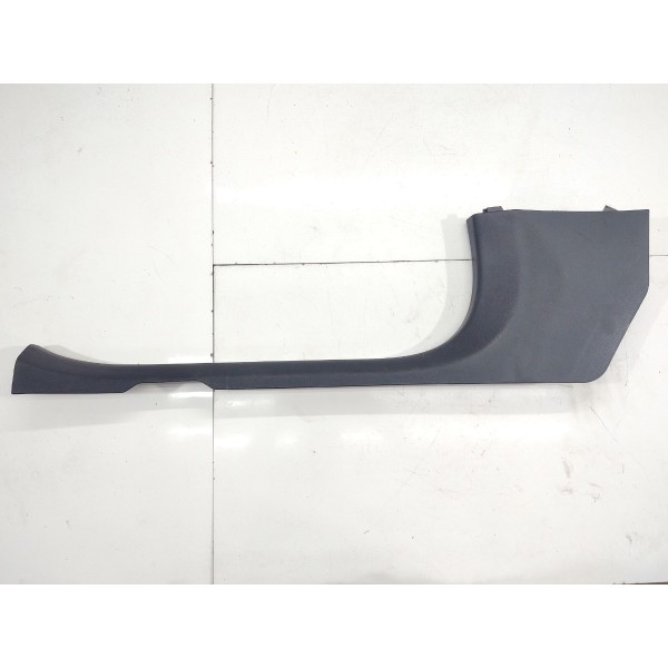 Acabamento Soleira Dianteira Esquerda Mercedes C250 2015