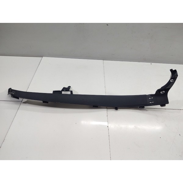 Acabamento Traseiro Direito Mercedes C250 2015 A2056900625