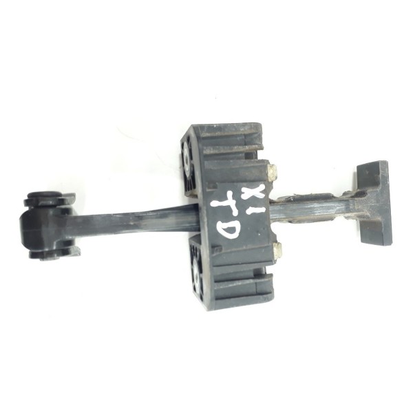 Limitador Porta Traseiro Direito  Bmw X1/118/120 2008/2012