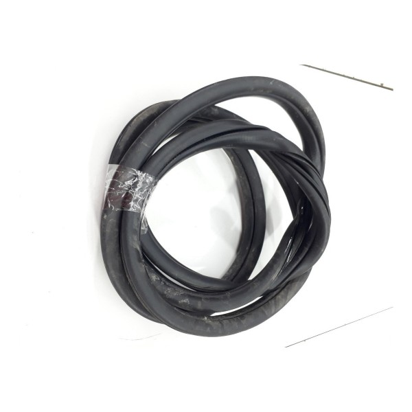 Borracha Carroceria Traseira Esquerda Fusion 2010 2011 2012