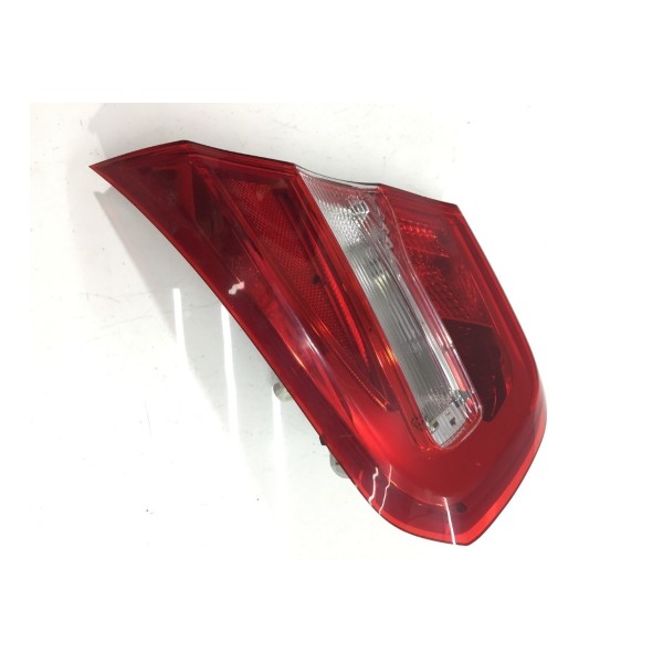Lanterna Traseira Tampa Direita Gla 2015/2016