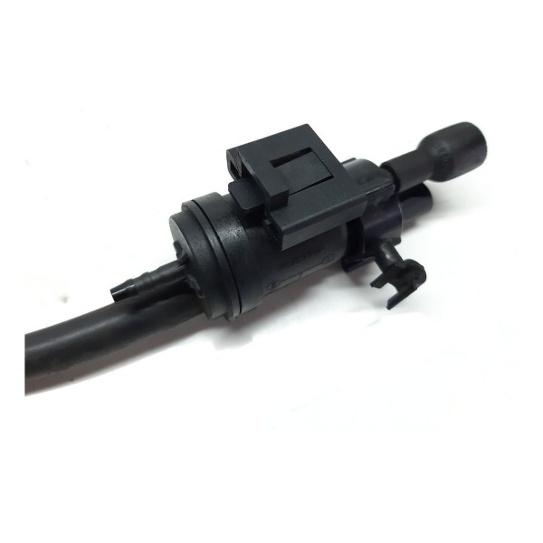 Valvula Canister Mercedes C180 2013