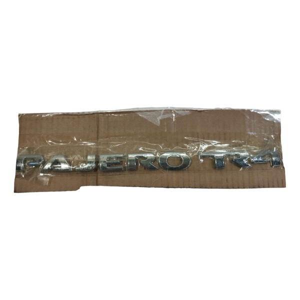 Emblema Traseiro Pajero Tr4 2013
