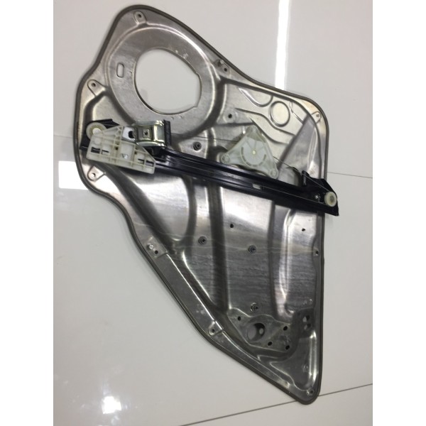 Maquina De Vidro Traseira Esquerda Mercedes C200 2008 A 2012