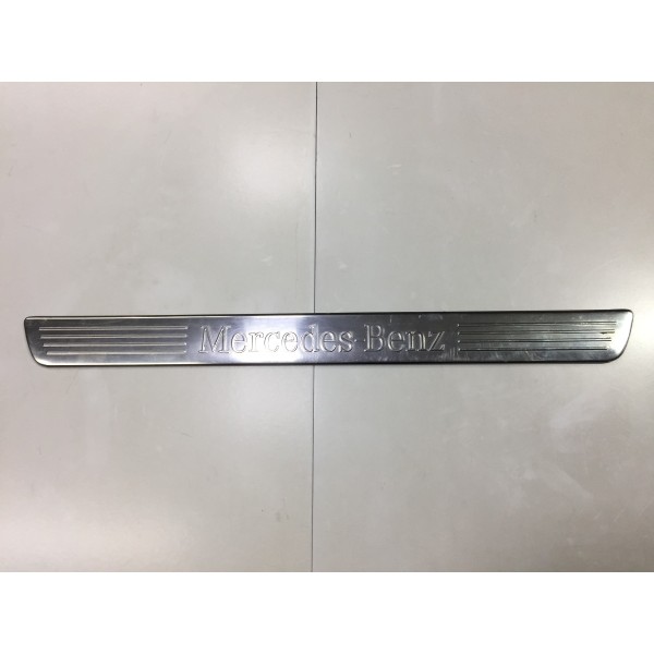 Soleiras Mercedes B200 2014