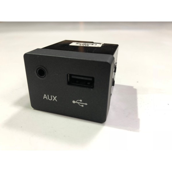 Entrada Usb Ssang Yong Korando 2016