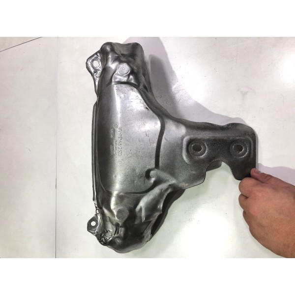 Protetor De Calor Coletor De Escape Volvo Xc60 2015