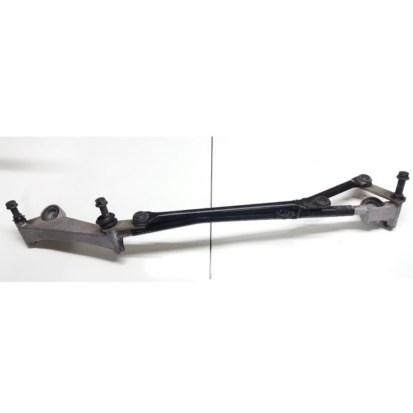 Galhada  Limpador Mercedes 200 2016