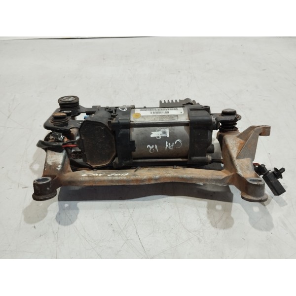 Compressor Suspenção Ar Cayenne 4.8 V8 2012