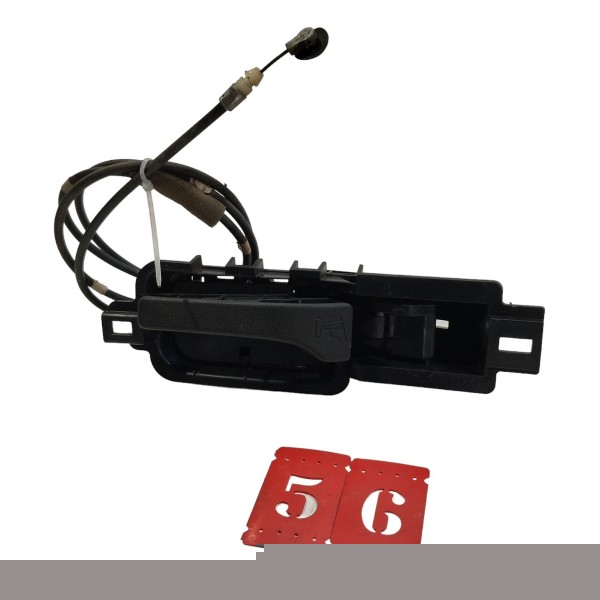 Macaneta Traseira Esquerda Honda Hrv 2014