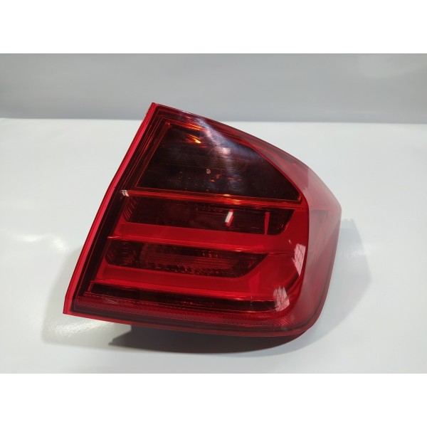 Lanterna Traseira Direita Bmw 320i 2015 725989407 Detalhe