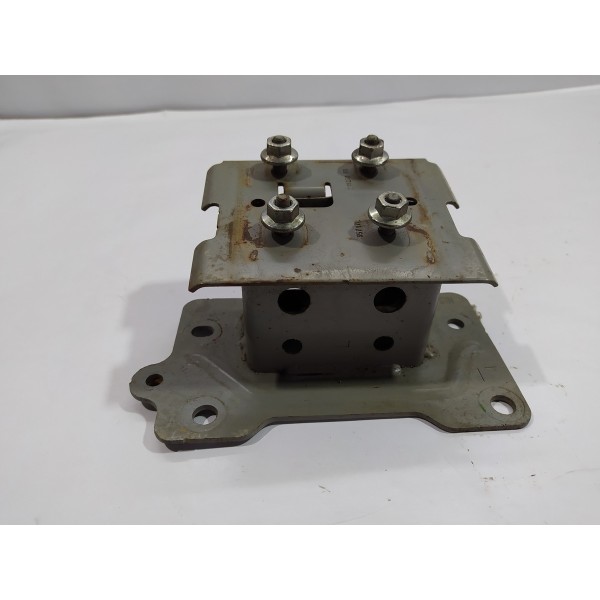 Suporte Esquerdo Alma Parachoque Dianteiro Nissan Kicks 2021