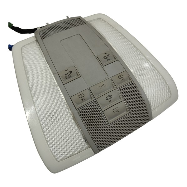 Luz Cortesia Teto Mercedes C180 2013