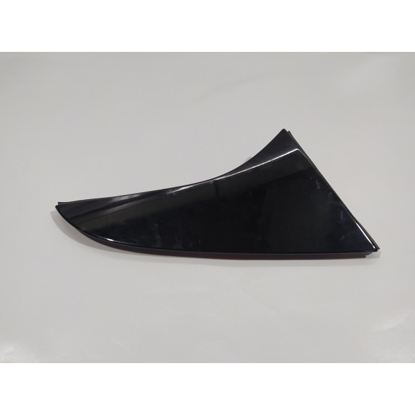 Acabamento Direito Tampa Traseira A250 2015 A1767900288