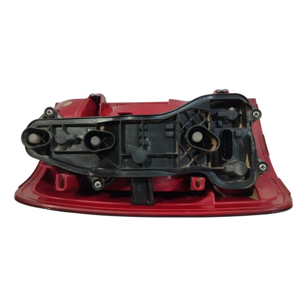 Lanterna Traseira Direita Volkswagen Amarok 2018