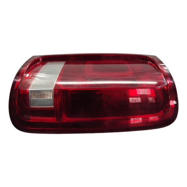 Lanterna Traseira Direita Volkswagen Amarok 2018